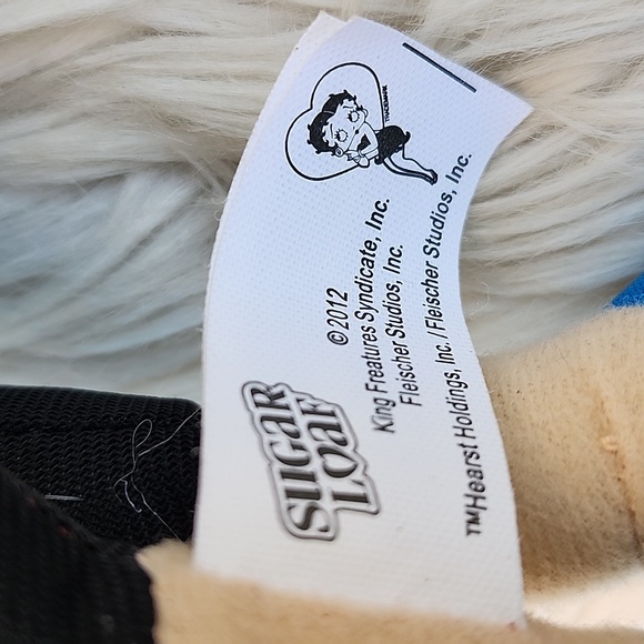 NWT BETTY BOOP FRENCH WORLD TRAVELLER COLLECTION - Picture 6 of 10